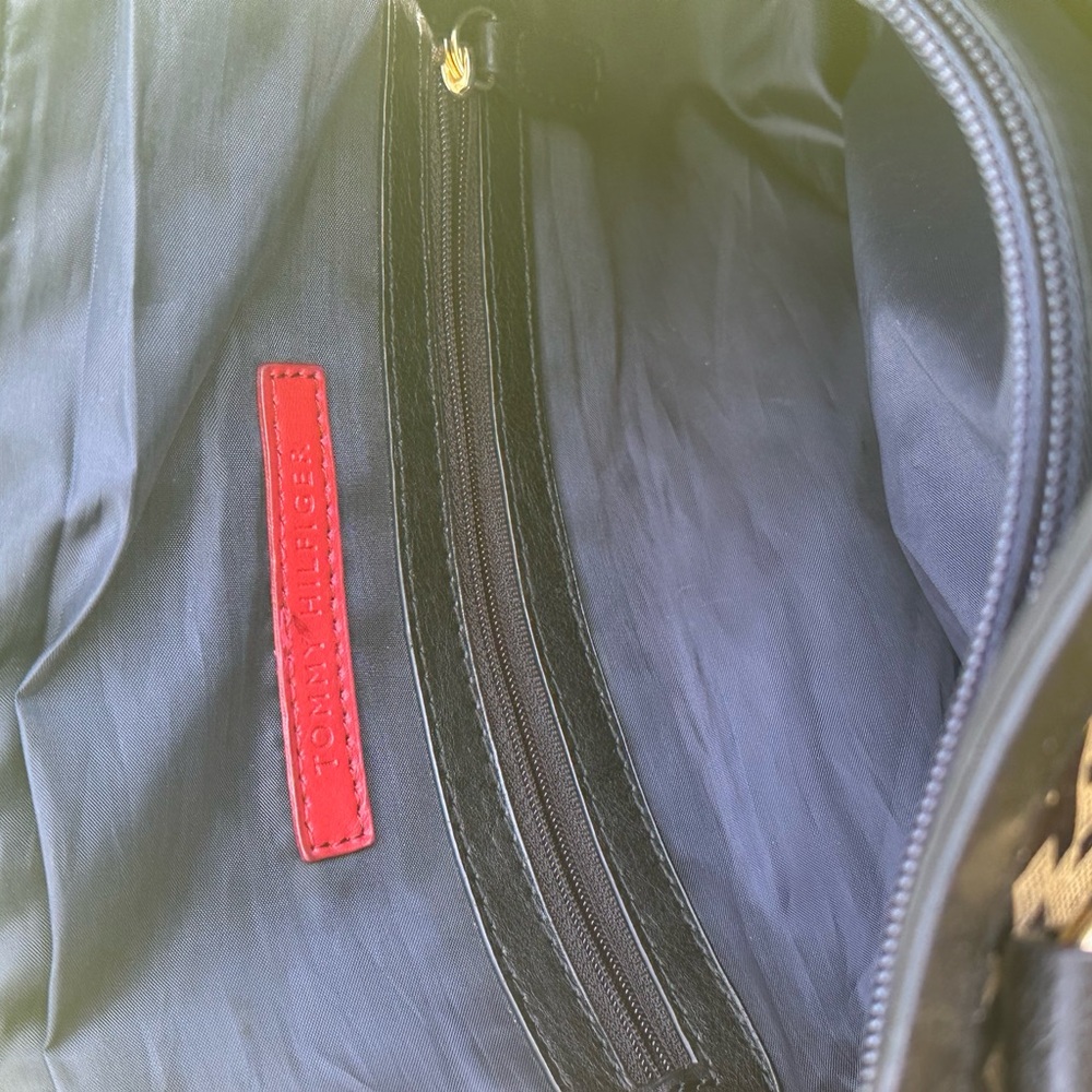 Tommy Hilfiger Black and Gold Patterned Shoulder Bag - Picture 10 of 16